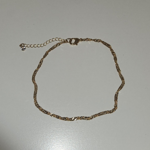 Three anklets - Picture 2 of 4